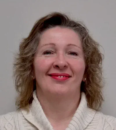 Photo of Tracy Handy